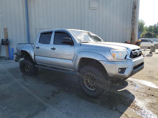 Photo 3 VIN: 5TFJU4GNXFX077959 - TOYOTA TACOMA DOU 