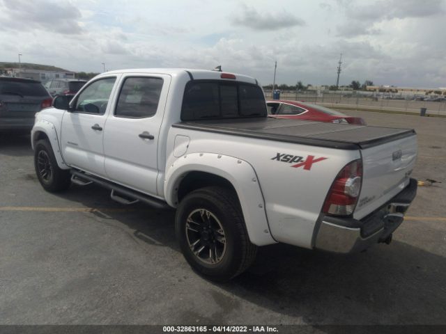 Photo 2 VIN: 5TFJU4GNXFX078240 - TOYOTA TACOMA 