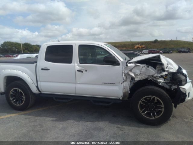 Photo 5 VIN: 5TFJU4GNXFX078240 - TOYOTA TACOMA 