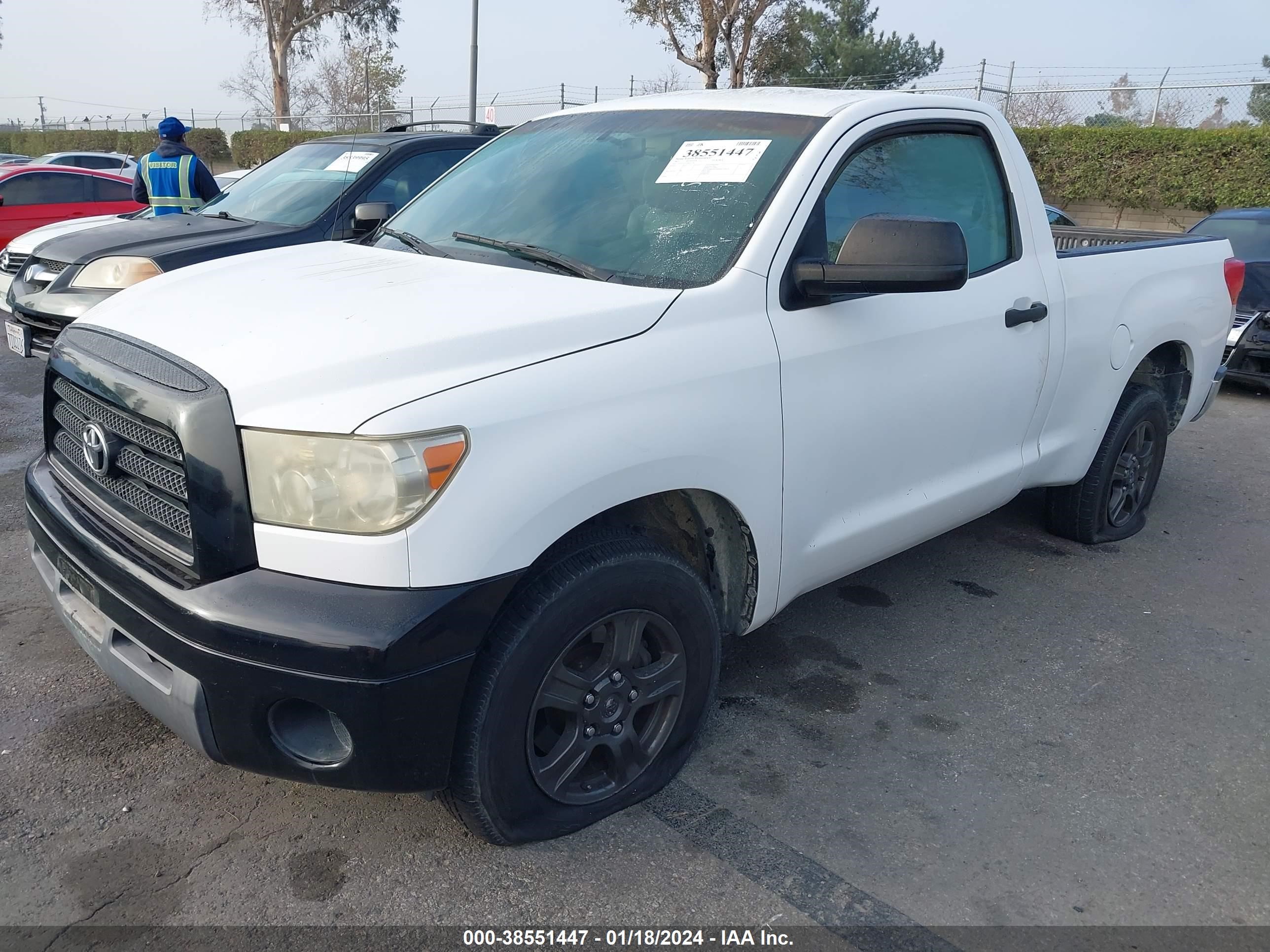 Photo 1 VIN: 5TFJU52157X001139 - TOYOTA TUNDRA 