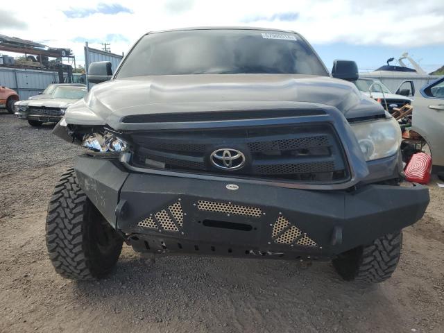 Photo 4 VIN: 5TFJU5F1XDX004933 - TOYOTA TUNDRA 