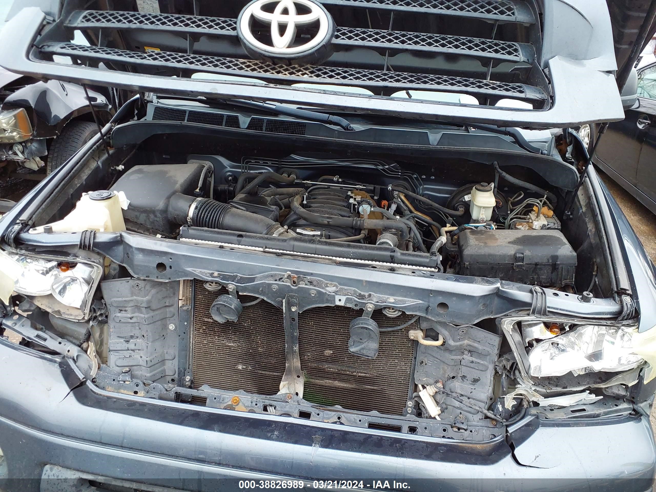 Photo 9 VIN: 5TFJV52197X001724 - TOYOTA TUNDRA 