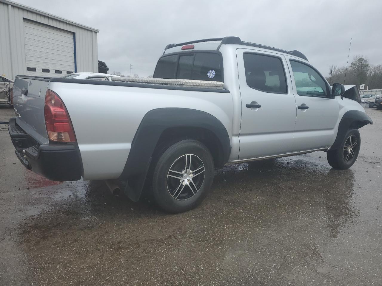 Photo 2 VIN: 5TFJX4CN2DX026627 - TOYOTA TACOMA 