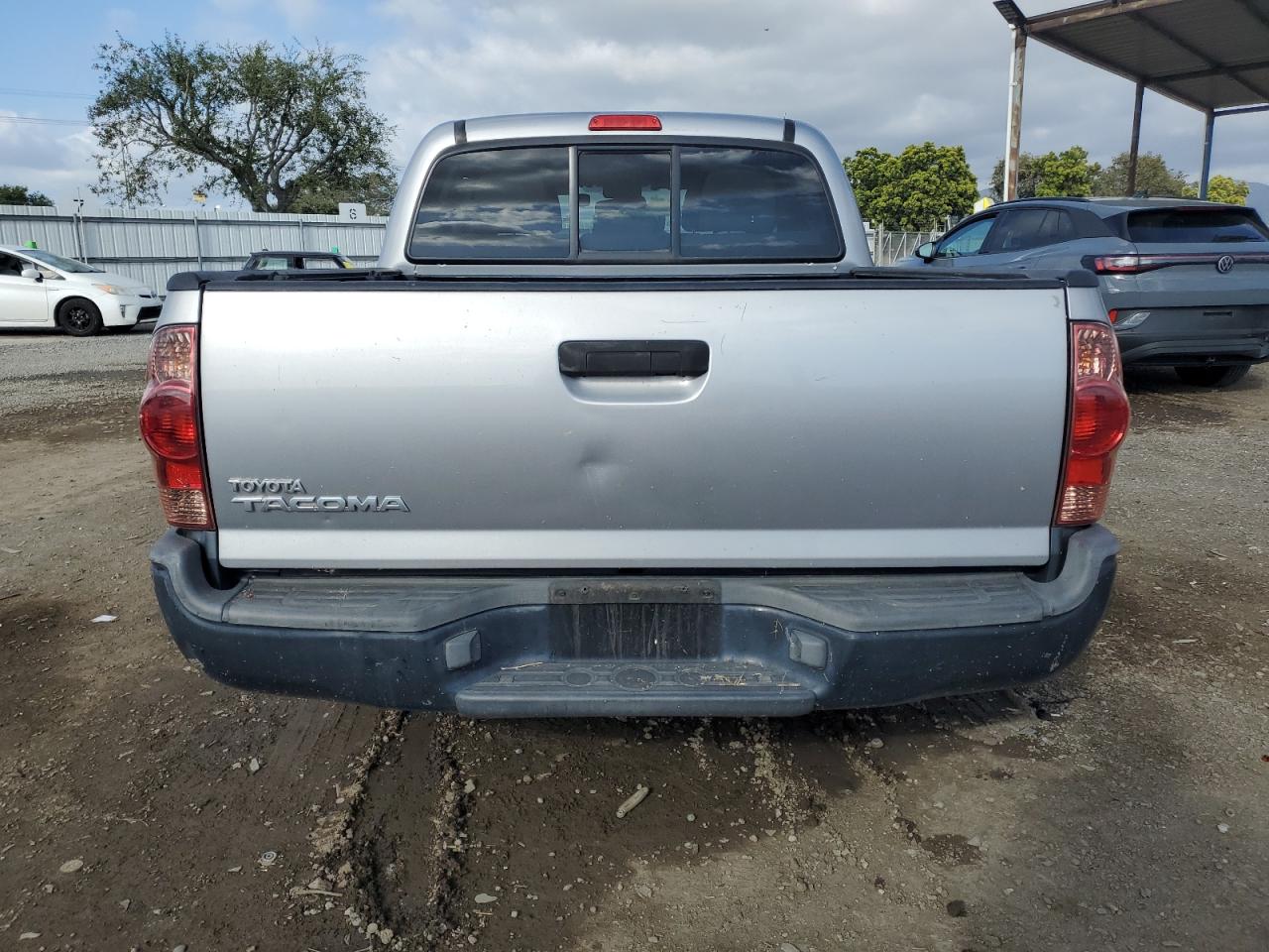 Photo 5 VIN: 5TFJX4CN6EX043027 - TOYOTA TACOMA 