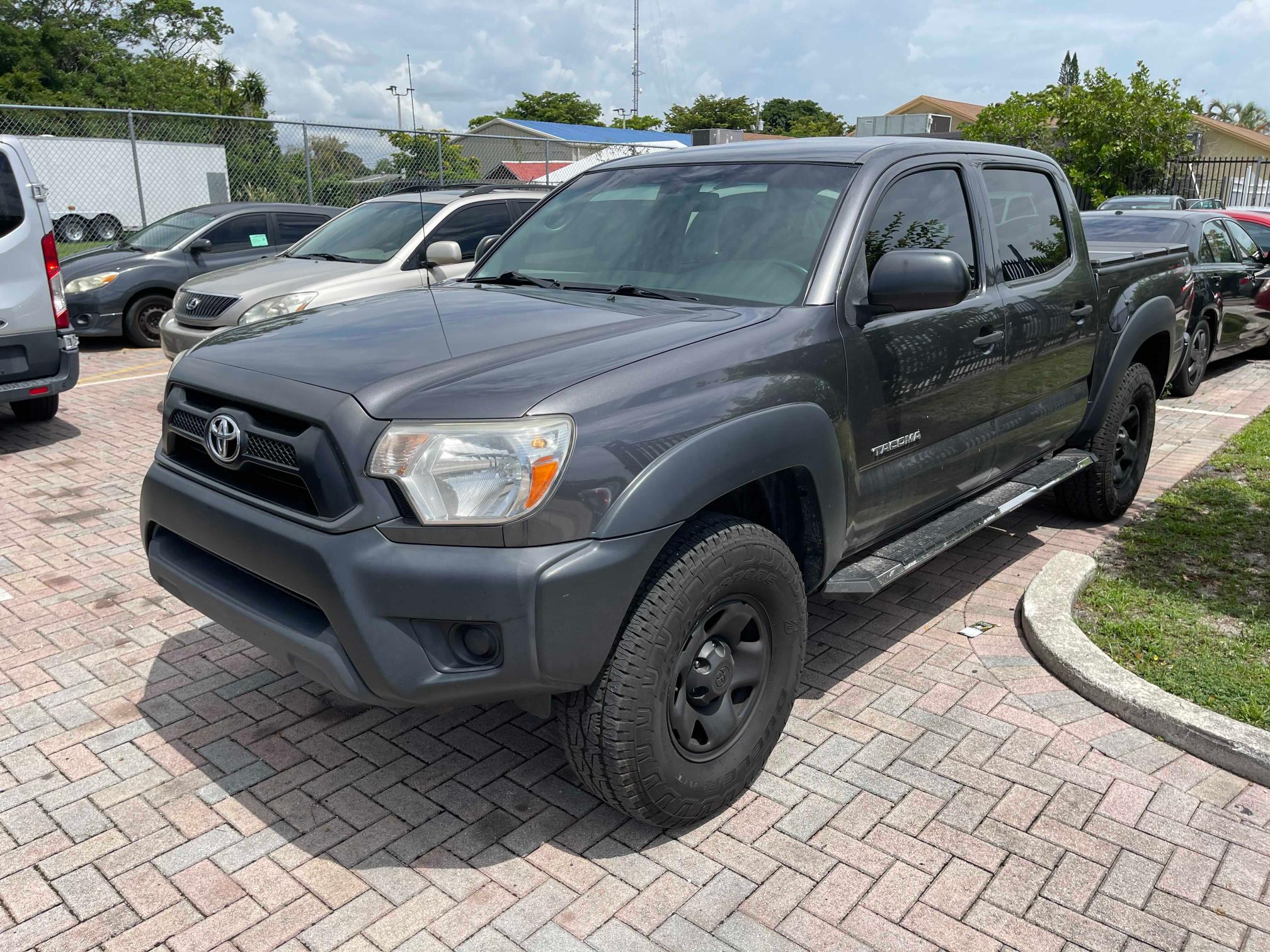 Photo 1 VIN: 5TFJX4GN0EX036567 - TOYOTA TACOMA DOU 