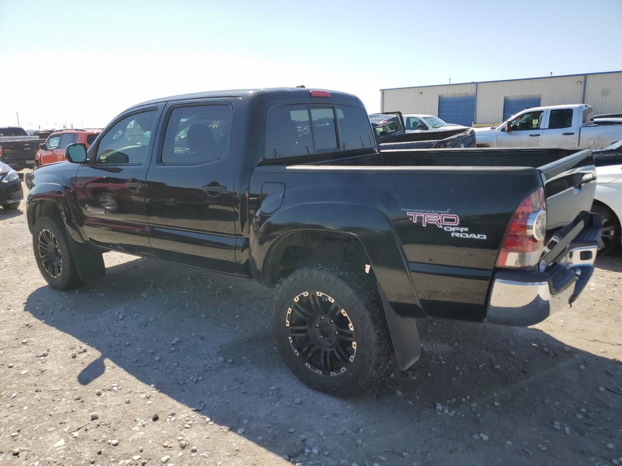 Photo 1 VIN: 5TFJX4GN1BX001192 - TOYOTA TACOMA 