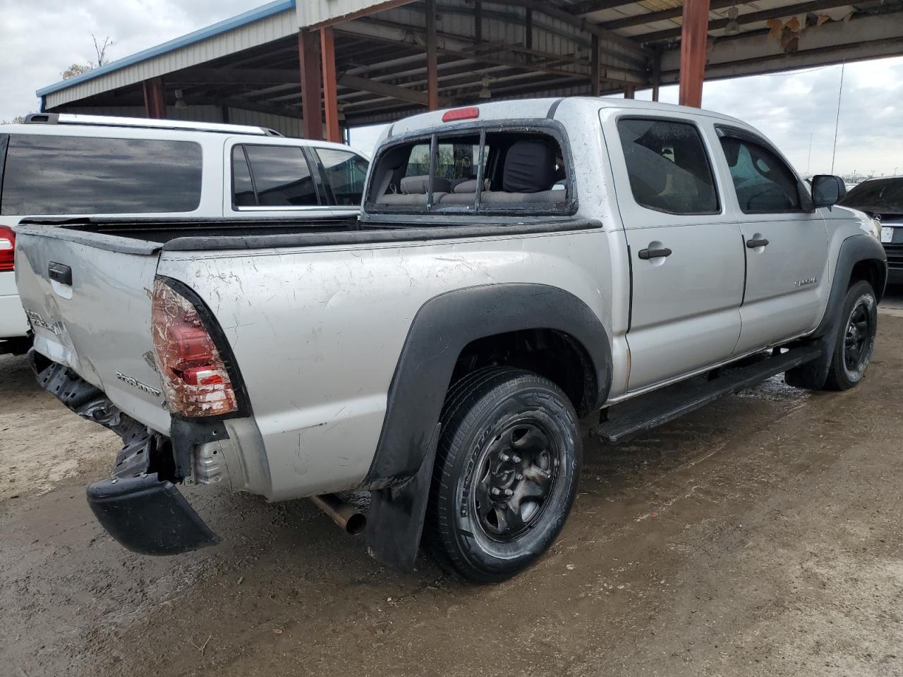 Photo 2 VIN: 5TFJX4GN1DX026211 - TOYOTA TACOMA 