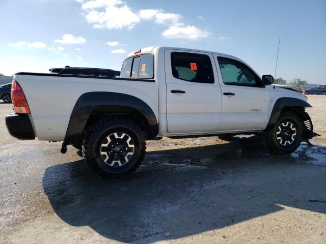 Photo 2 VIN: 5TFJX4GN2FX042419 - TOYOTA TACOMA 