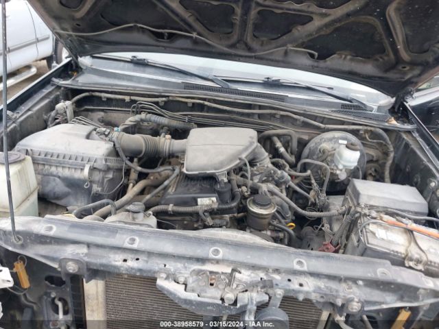 Photo 9 VIN: 5TFJX4GN4BX001221 - TOYOTA TACOMA 