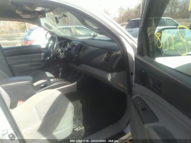 Photo 4 VIN: 5TFJX4GN4CX013032 - TOYOTA TACOMA 