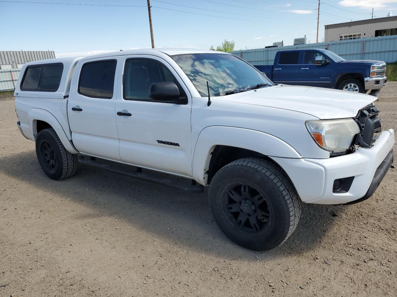 Photo 3 VIN: 5TFJX4GN5CX008955 - TOYOTA TACOMA 