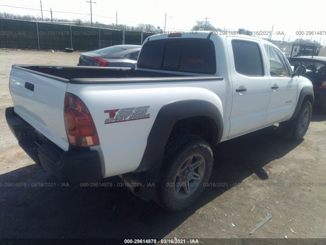 Photo 3 VIN: 5TFJX4GN5EX028755 - TOYOTA TACOMA 