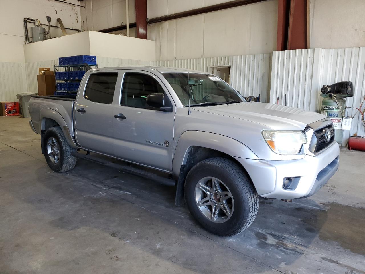 Photo 3 VIN: 5TFJX4GN6DX026236 - TOYOTA TACOMA 