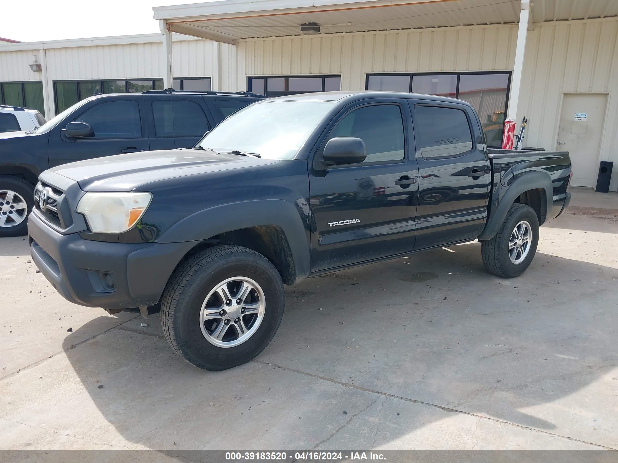 Photo 1 VIN: 5TFJX4GN7CX010321 - TOYOTA TACOMA 