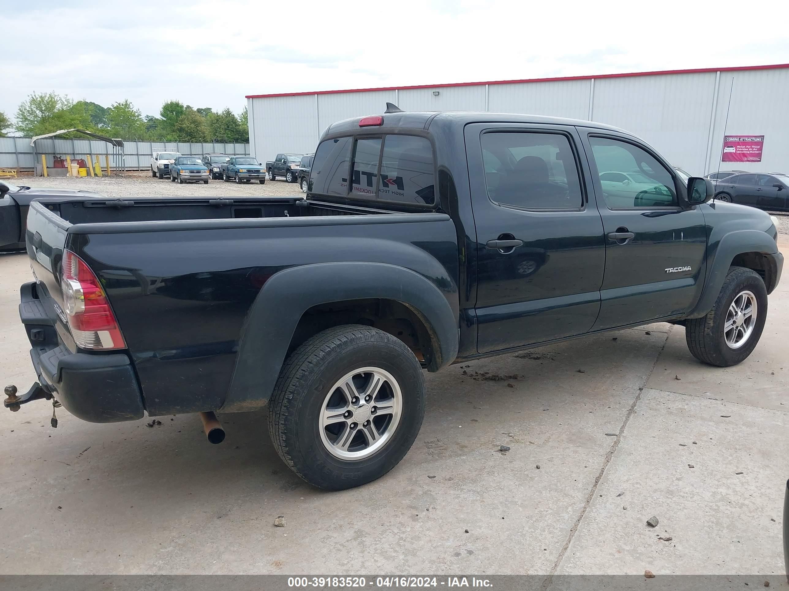 Photo 13 VIN: 5TFJX4GN7CX010321 - TOYOTA TACOMA 