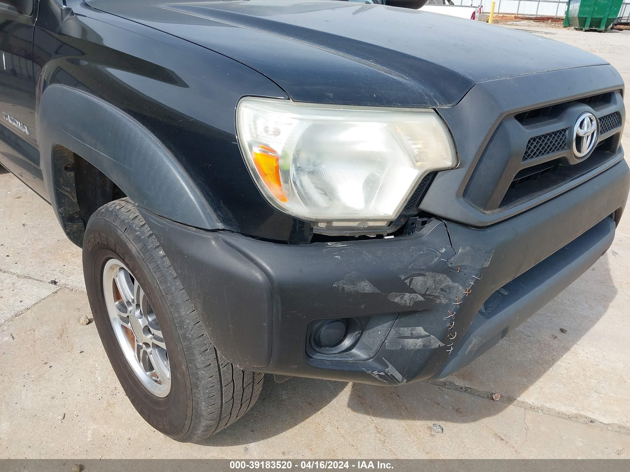 Photo 5 VIN: 5TFJX4GN7CX010321 - TOYOTA TACOMA 