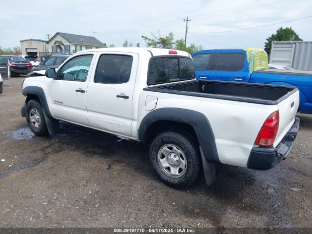 Photo 2 VIN: 5TFJX4GN9FX042482 - TOYOTA TACOMA 