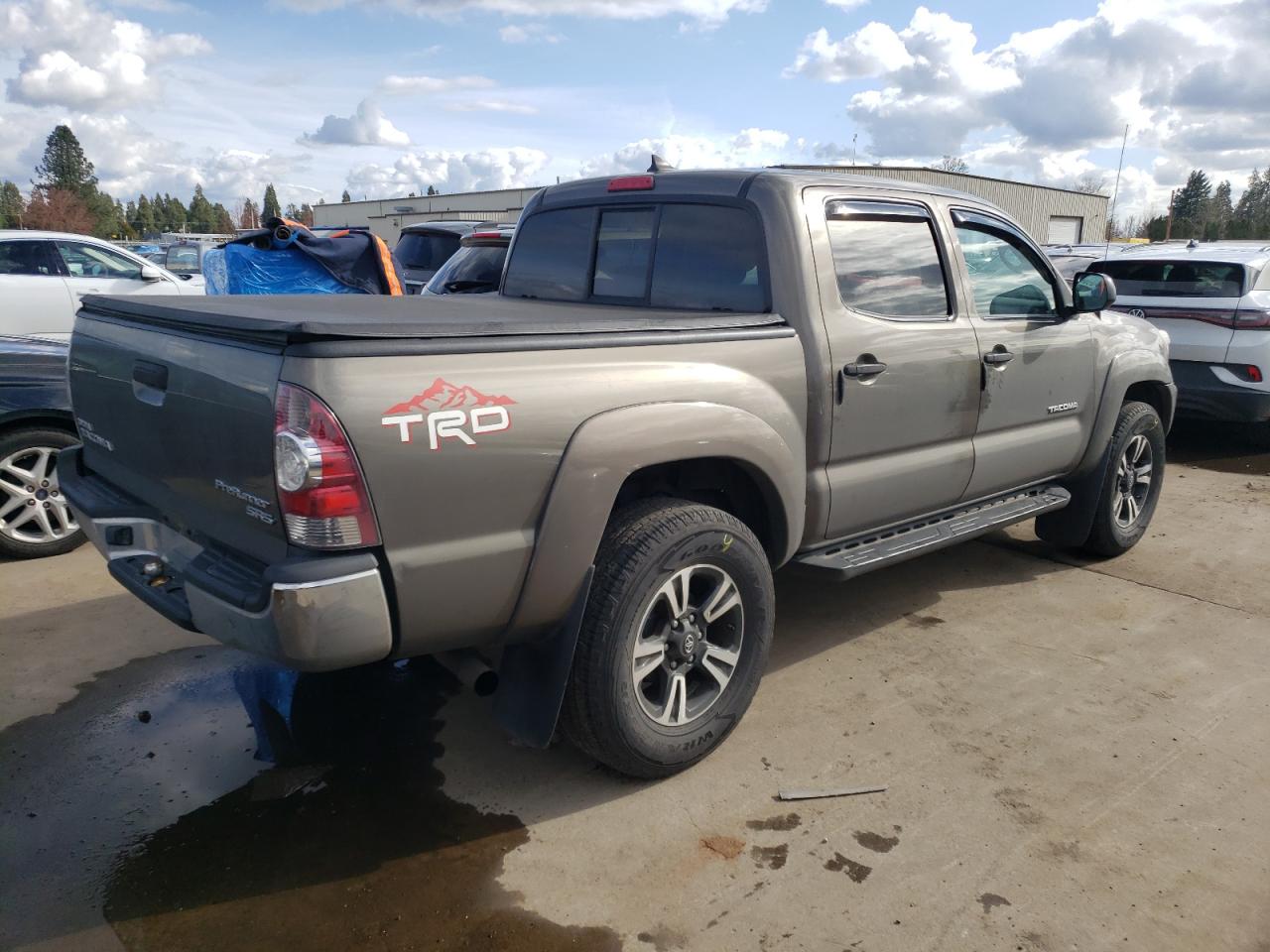 Photo 2 VIN: 5TFJX4GNXCX007493 - TOYOTA TACOMA 