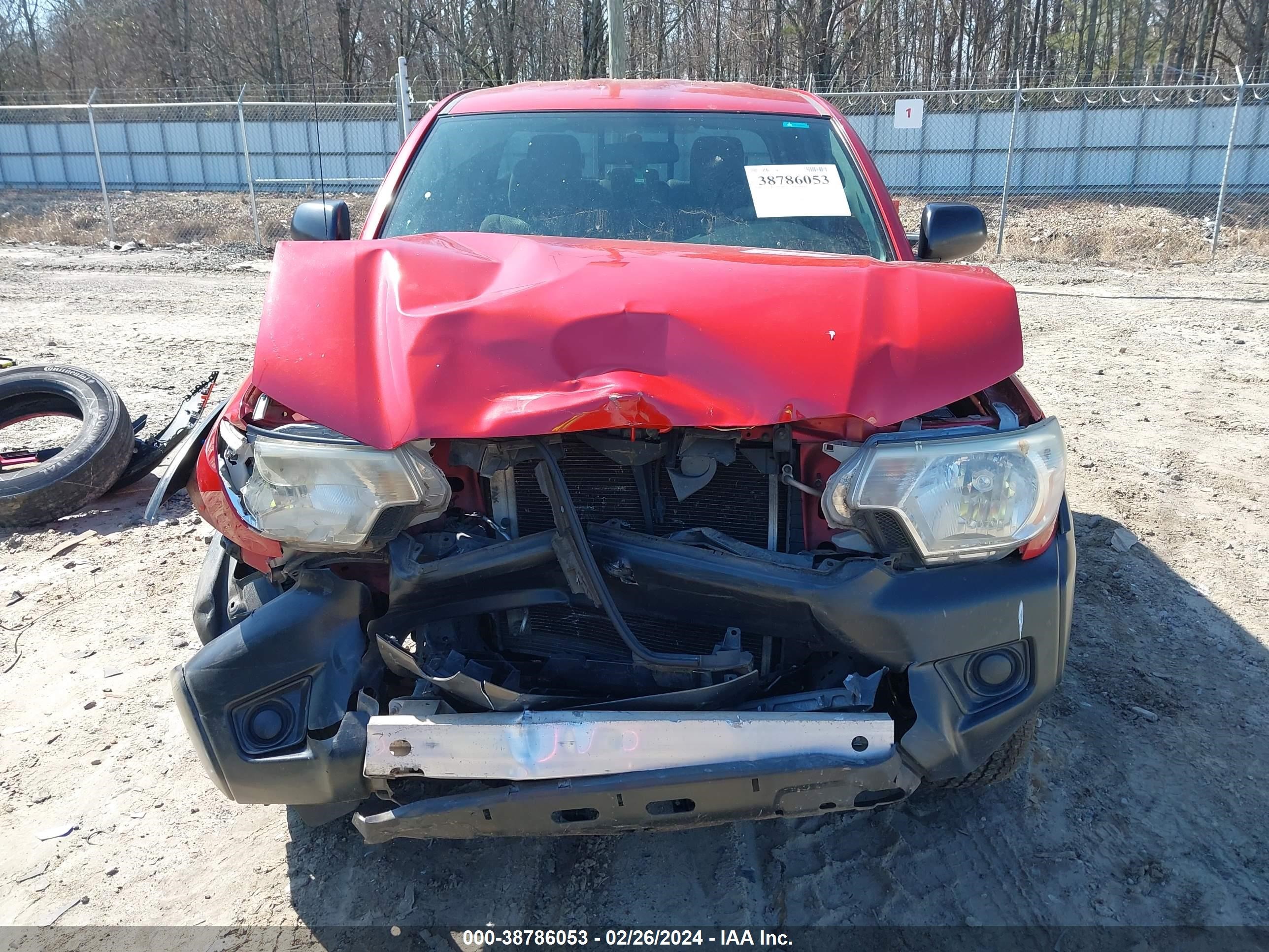 Photo 12 VIN: 5TFJX4GNXEX031084 - TOYOTA TACOMA 