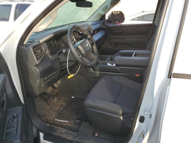 Photo 6 VIN: 5TFKB5CD7PX001534 - TOYOTA TUNDRA DOU 