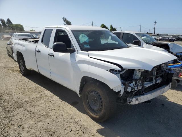 Photo 3 VIN: 5TFKB5CD8NX001040 - TOYOTA TUNDRA DOU 