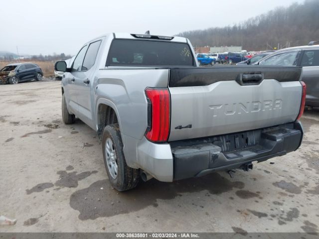 Photo 2 VIN: 5TFKB5DB0PX126761 - TOYOTA TUNDRA 