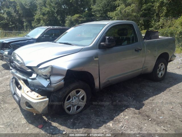 Photo 1 VIN: 5TFKM5F17AX001147 - TOYOTA TUNDRA 4WD TRUCK 