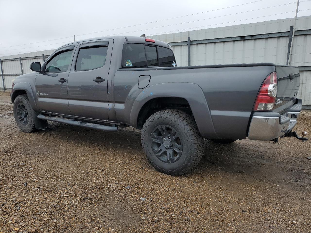 Photo 1 VIN: 5TFKU4HN1FX006779 - TOYOTA TACOMA 