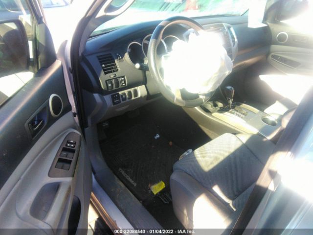 Photo 4 VIN: 5TFKU4HN2DX004312 - TOYOTA TACOMA 