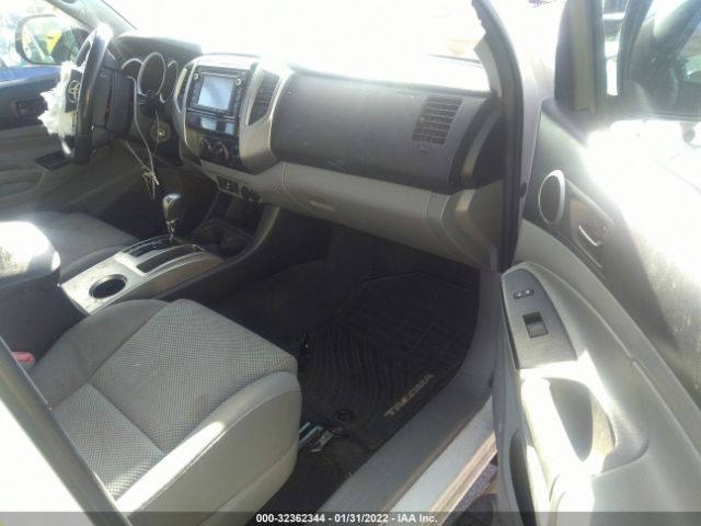 Photo 4 VIN: 5TFKU4HN2FX007228 - TOYOTA TACOMA 