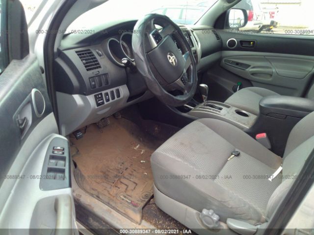 Photo 4 VIN: 5TFKU4HN6CX002741 - TOYOTA TACOMA 