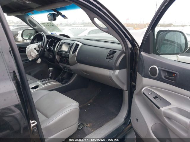 Photo 4 VIN: 5TFKU4HN8DX003035 - TOYOTA TACOMA 