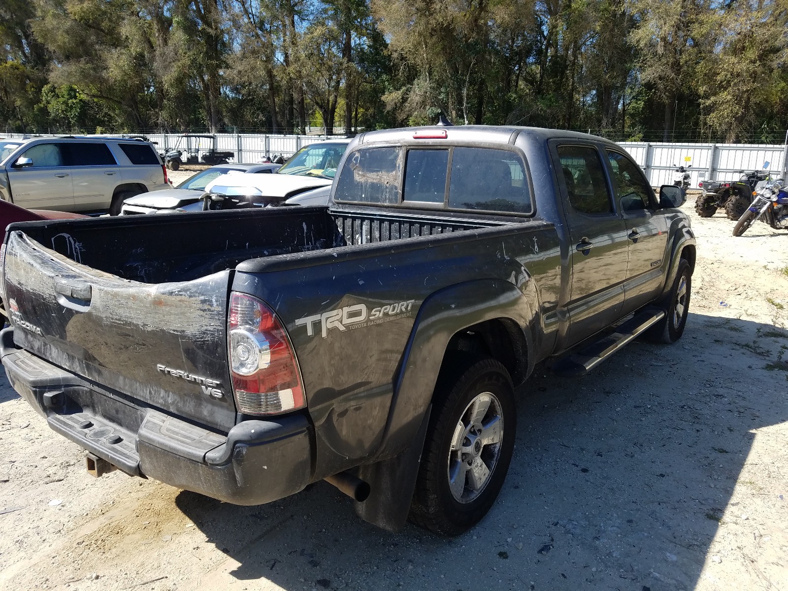 Photo 3 VIN: 5TFKU4HN9EX005278 - TOYOTA TACOMA DOU 