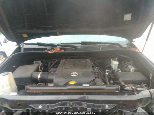 Photo 9 VIN: 5TFKW5F18BX004456 - TOYOTA TUNDRA 4WD TRUCK 