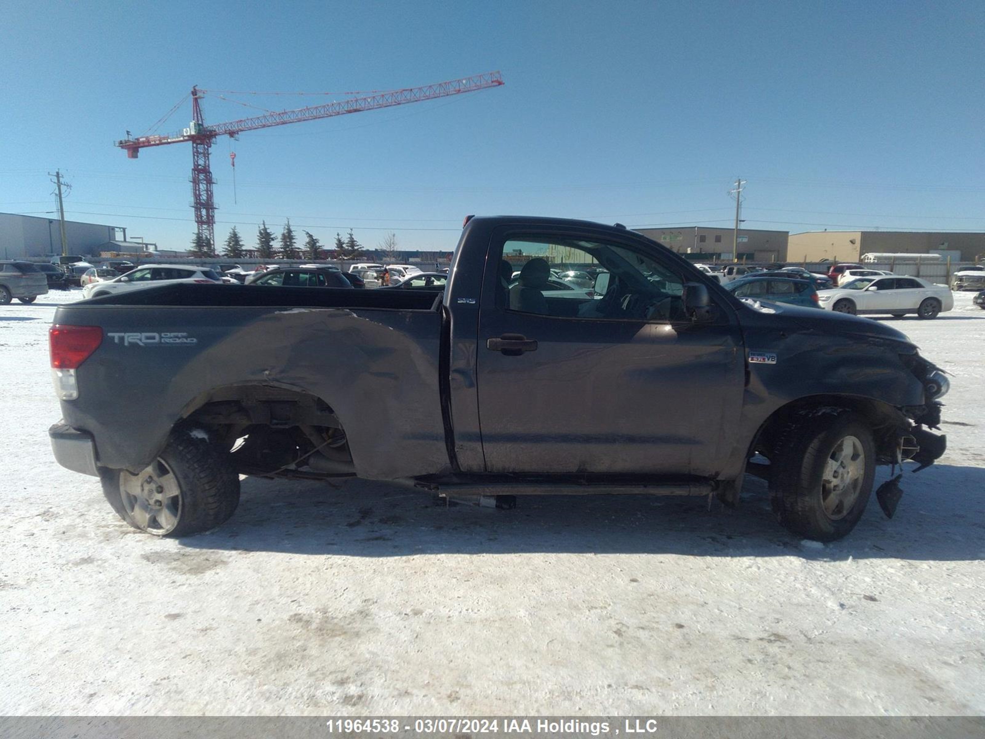 Photo 12 VIN: 5TFKY5F16DX005506 - TOYOTA TUNDRA 