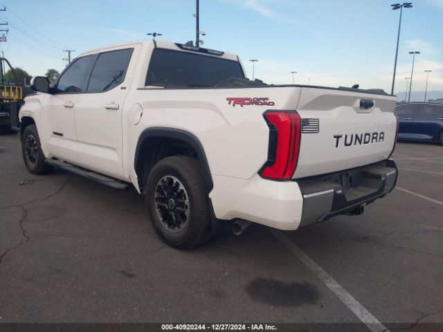 Photo 2 VIN: 5TFLA5AB0NX008542 - TOYOTA TUNDRA CRE 