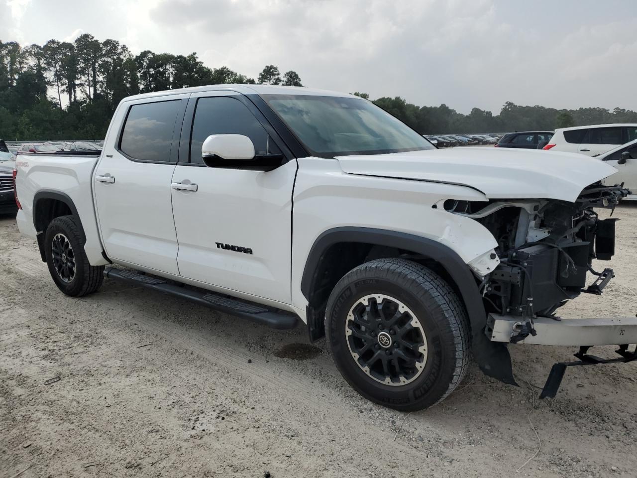 Photo 3 VIN: 5TFLA5AB0NX010114 - TOYOTA TUNDRA 