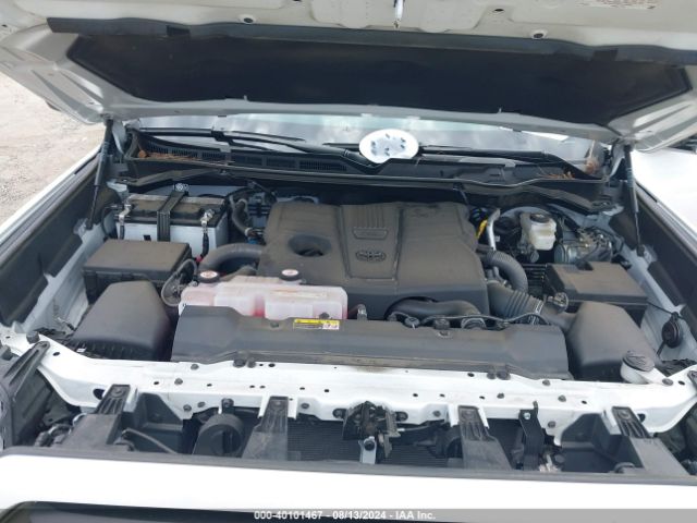 Photo 9 VIN: 5TFLA5AB0NX018679 - TOYOTA TUNDRA 