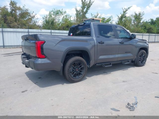 Photo 3 VIN: 5TFLA5AB1RX037960 - TOYOTA TUNDRA CRE 