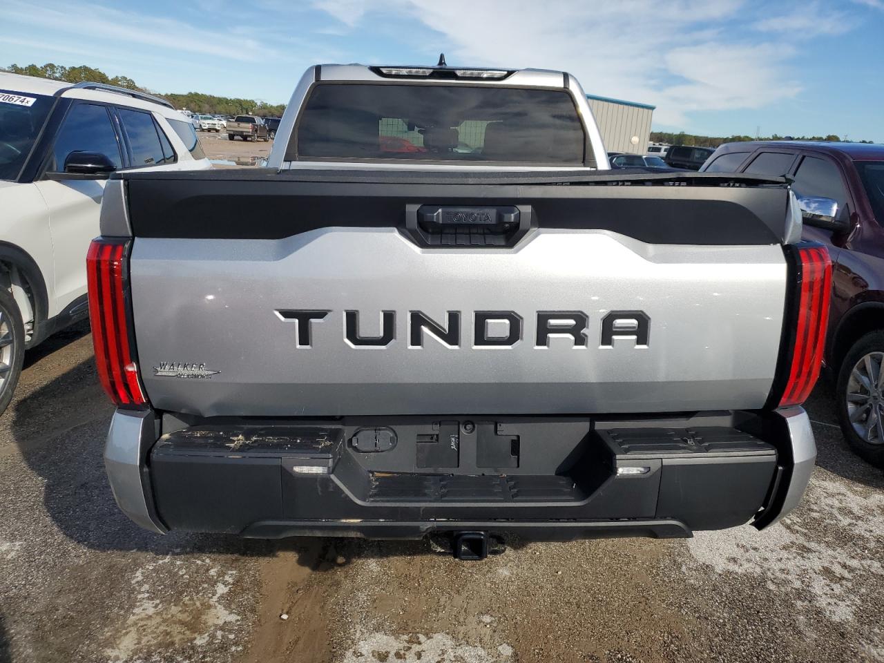 Photo 6 VIN: 5TFLA5AB3NX010088 - TOYOTA TUNDRA 