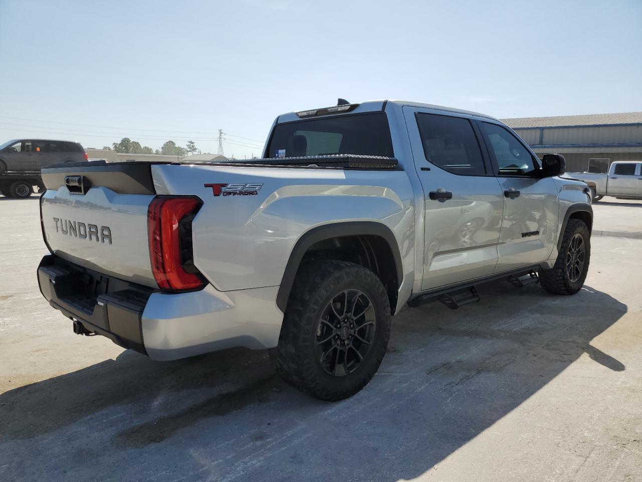 Photo 2 VIN: 5TFLA5AB5NX004924 - TOYOTA TUNDRA 