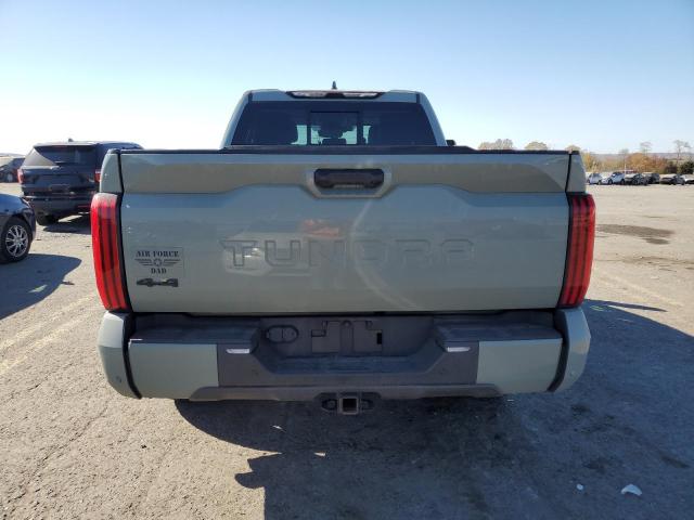 Photo 5 VIN: 5TFLA5DA5PX072100 - TOYOTA TUNDRA DOU 