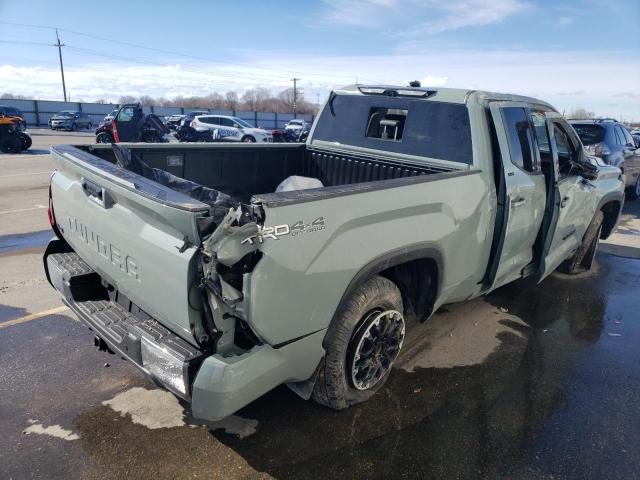 Photo 2 VIN: 5TFLA5DA6NX038650 - TOYOTA TUNDRA DOU 