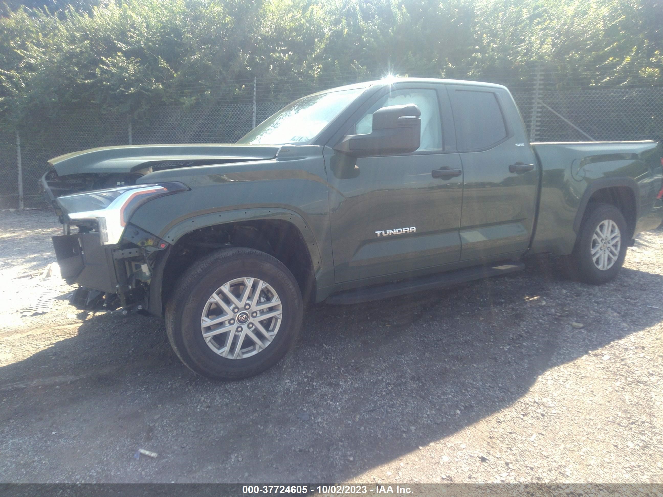 Photo 1 VIN: 5TFLA5DA8NX033028 - TOYOTA TUNDRA 