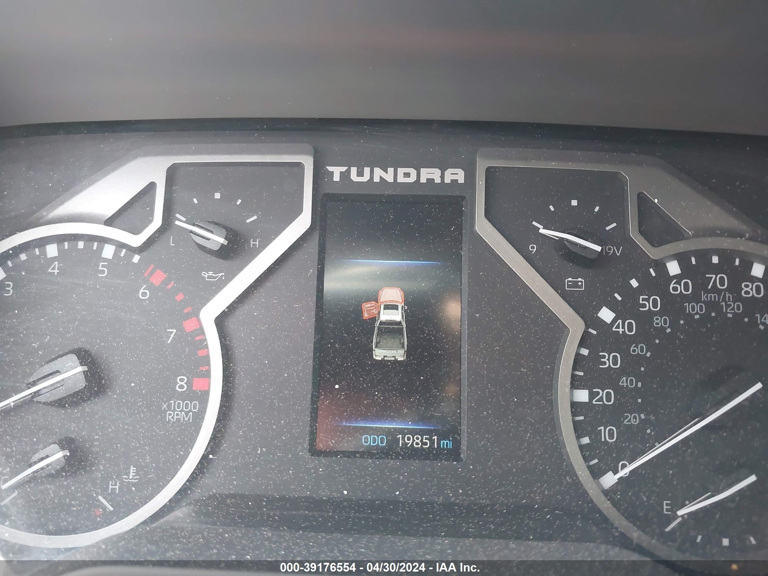 Photo 6 VIN: 5TFLA5DAXNX047352 - TOYOTA TUNDRA 