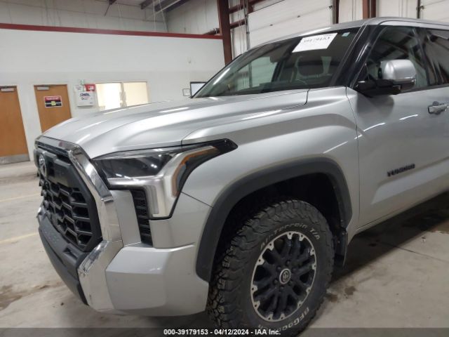 Photo 5 VIN: 5TFLA5DB3NX008255 - TOYOTA TUNDRA 