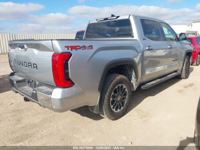 Photo 3 VIN: 5TFLA5DB3PX062755 - TOYOTA TUNDRA 4WD 