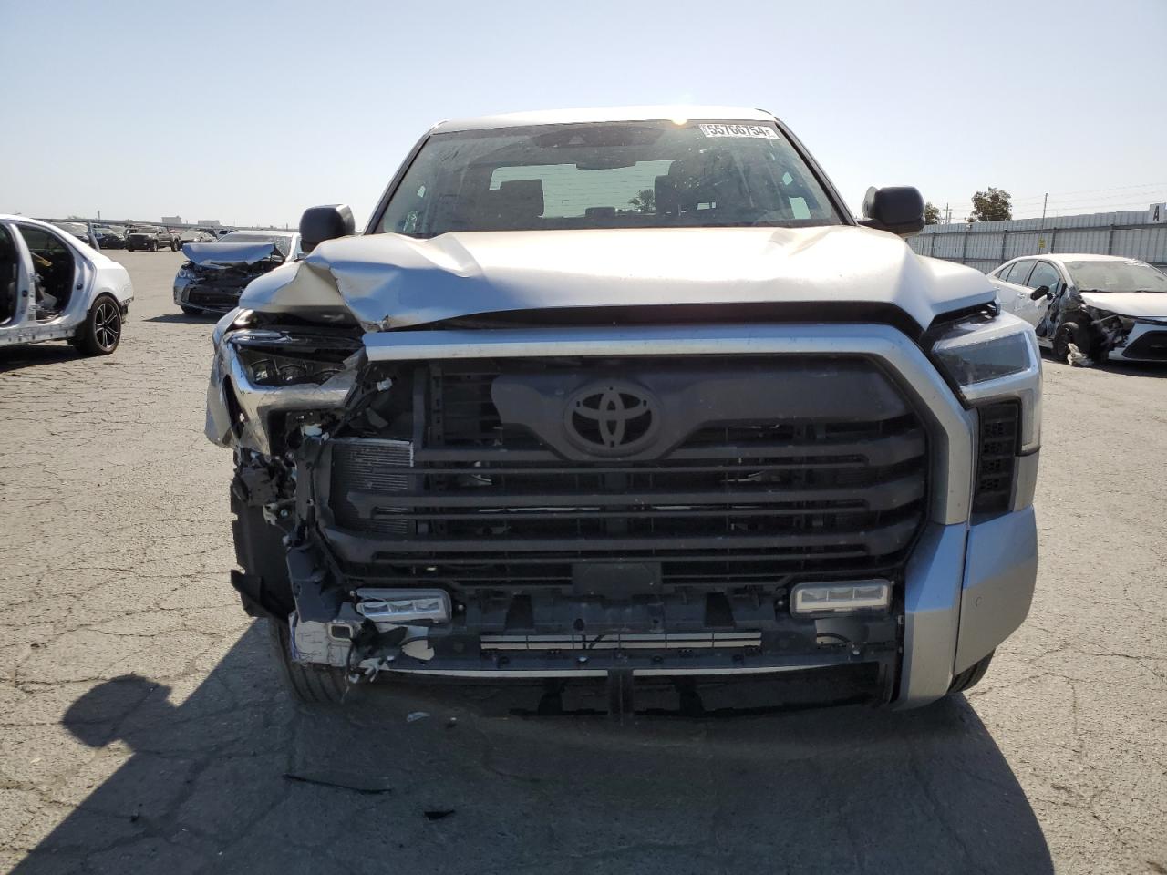 Photo 4 VIN: 5TFLA5DB3PX066840 - TOYOTA TUNDRA 