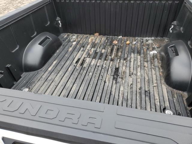 Photo 9 VIN: 5TFLA5DB4NX045170 - TOYOTA TUNDRA CRE 