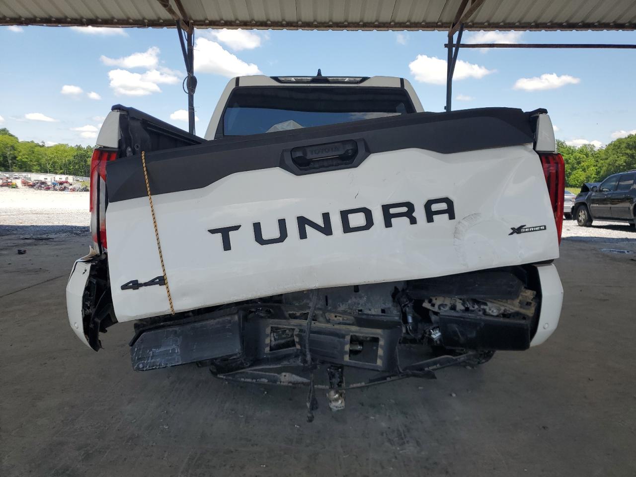 Photo 5 VIN: 5TFLA5DB4PX058326 - TOYOTA TUNDRA 